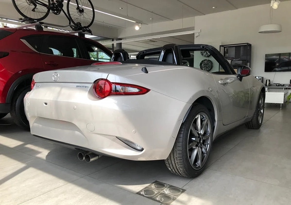 Mazda MX-5 cena 154700 przebieg: 1, rok produkcji 2023 z Żabno małe 22